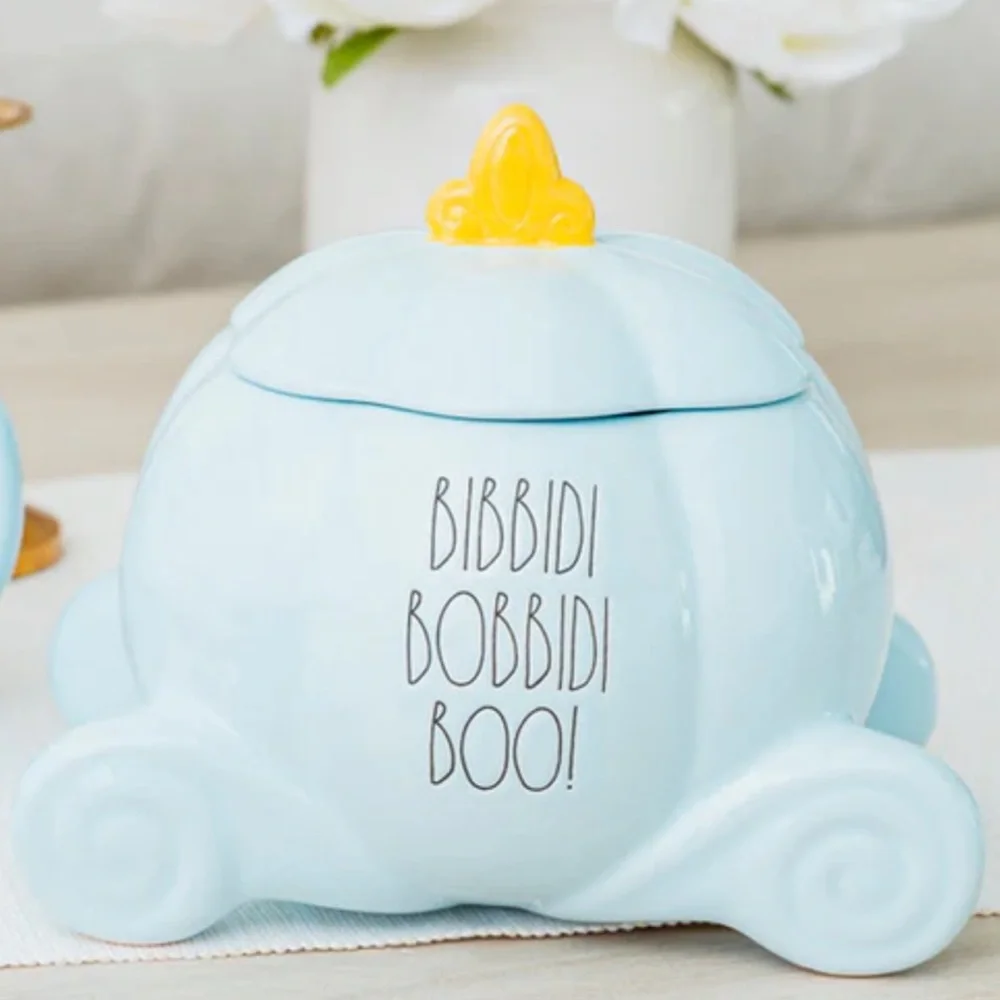 NWOT-THE DISNEY COLLECTION BY RAE DUNN PRINCESS PUMPKIN CARRIAGE - Picture 1 of 8